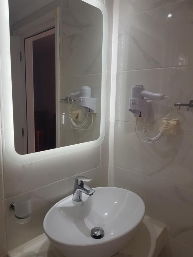 Hotel Oceanis Kallithea  エクステリア 写真