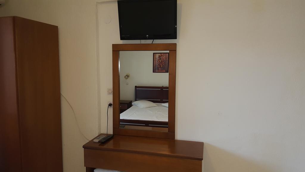 Hotel Oceanis Kallithea  エクステリア 写真