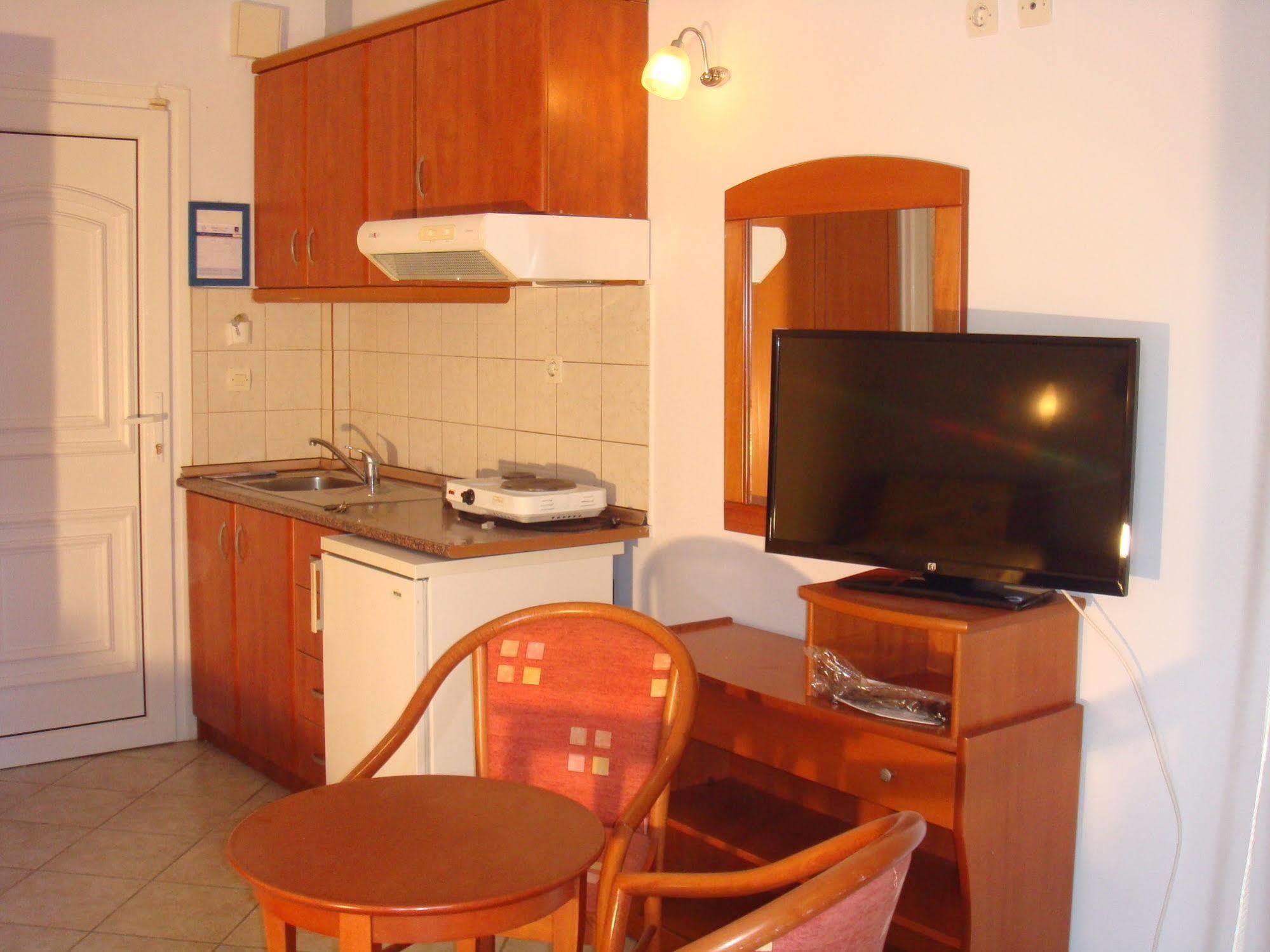 Hotel Oceanis Kallithea  エクステリア 写真